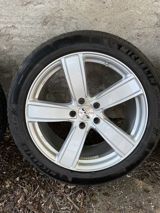 Джанти с гуми 295/40/21