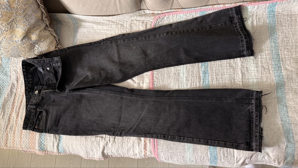 джинсы Zara flared