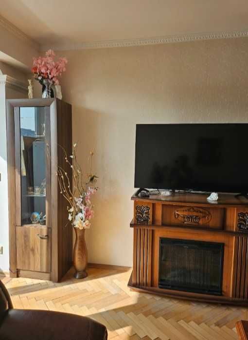 Продава се Двустаен апартамент в София, Център - 65 кв.м за 2445 €/кв.м - Снимка #3