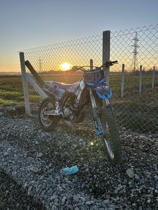 Yamaha yzf 250cm
