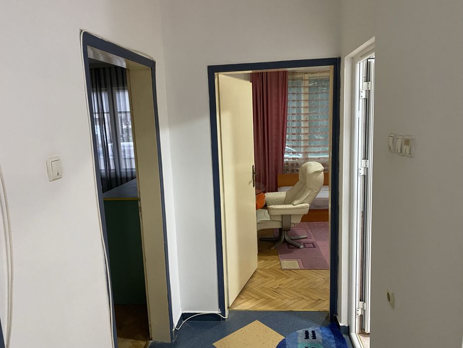 Дава се под наем Тристаен апартамент в Велико Търново, Акация - 1110 кв.м за 382.5 € - Снимка #5