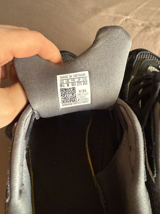 Кроссовки Adidas