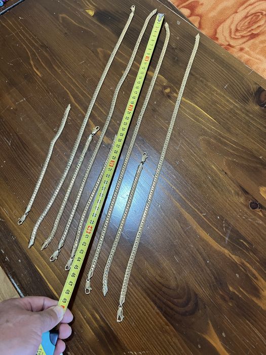 Продавам лечебно магнитни бижута 15лв.