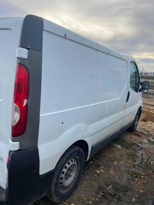 Рено Трафик / Renault Trafic 2.0 116 кс. дизел.