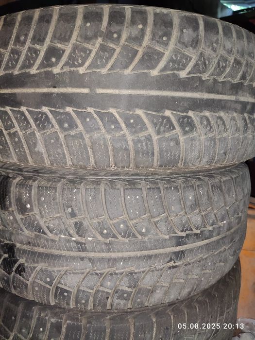 Продам резину, шины.