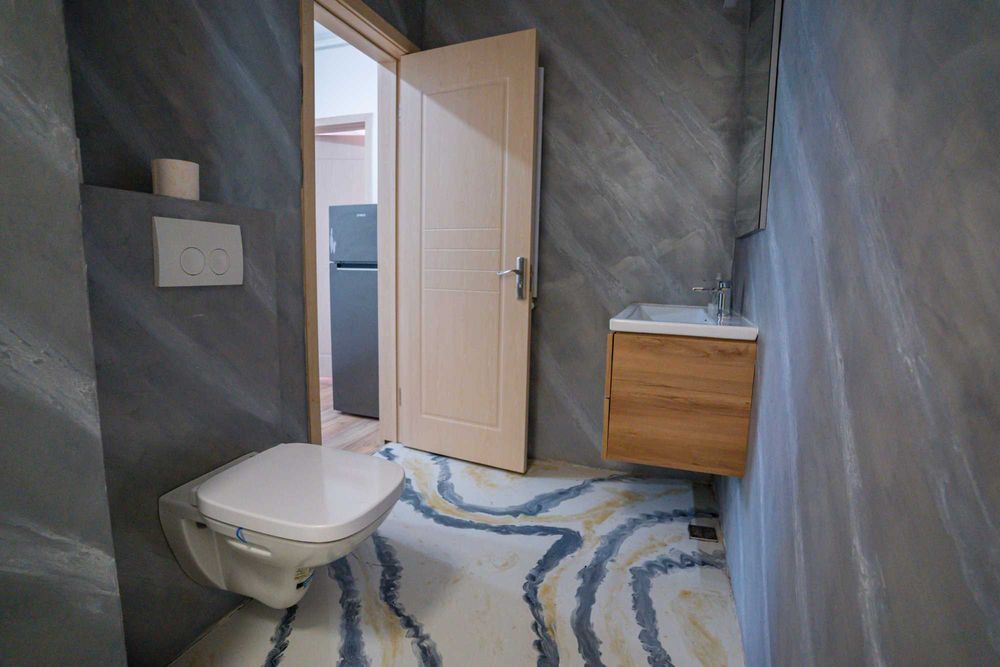 Apartament 2 camere la mare Mamaia cu loc de parcare inclus