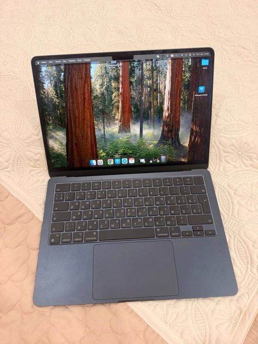 Продам Macbook Air m2 256gb EAC