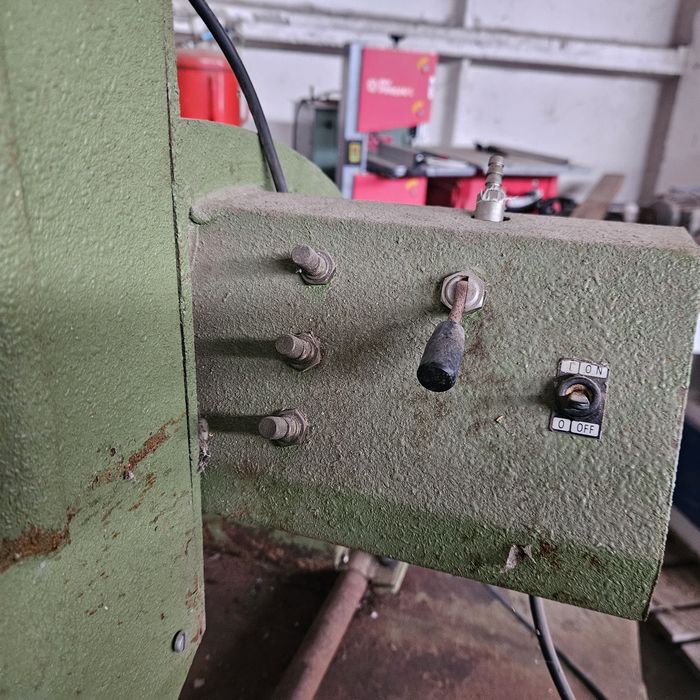 монофазен рутер,,