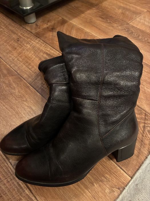 Продам сапоги женские