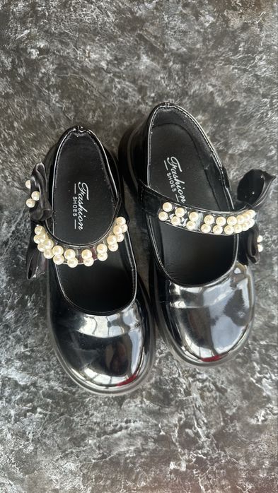 Pantofi eleganti fetite marimea 32