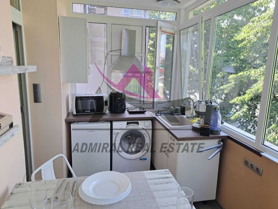 Дава се под наем Едностаен апартамент в Варна, Аспарухово - 34 кв.м за 398.82 € - Снимка #1