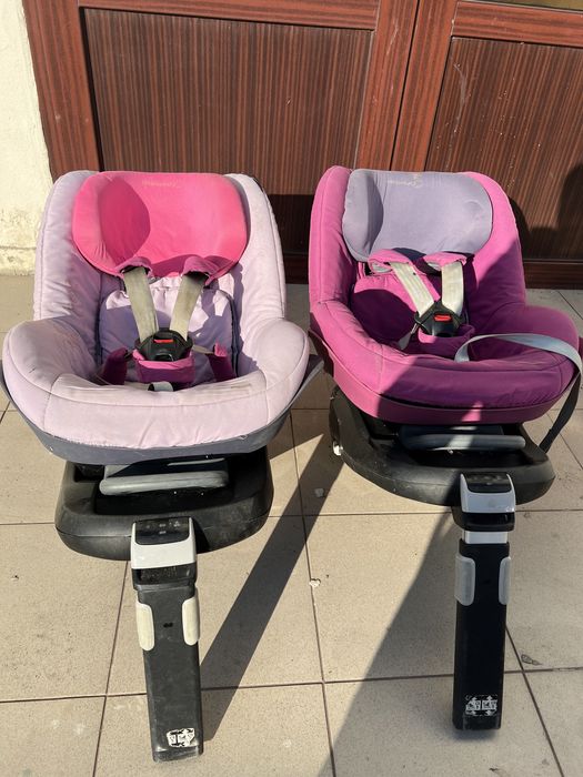 FamilyFix  baza auto si scaun la paket cu scaun Maxi-Cosi     (2)