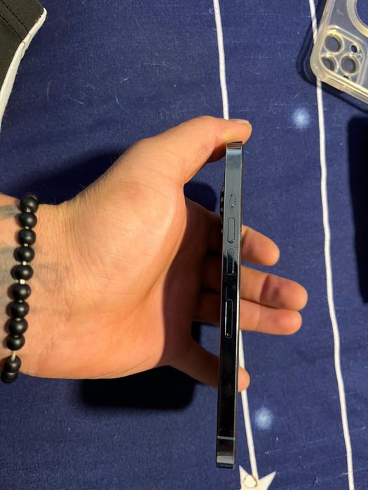 Vand schimb iphoane 13 pro