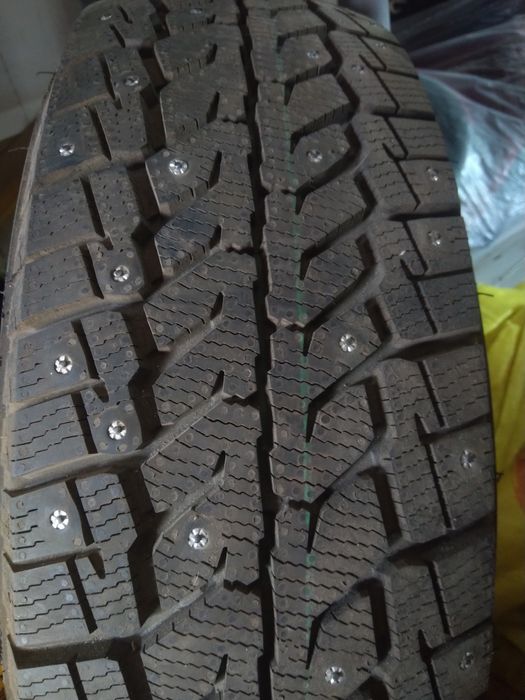 Шины шипованные 205/70R15C
