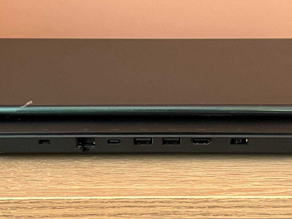 Lenovo Legion 5 17IMH-Неизплзван, като нов! Перфектен за работа и игри