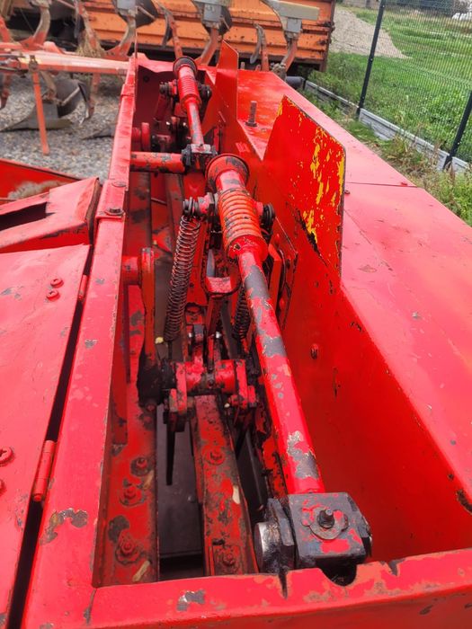 Пресс-подборщик Вельгер Ар45