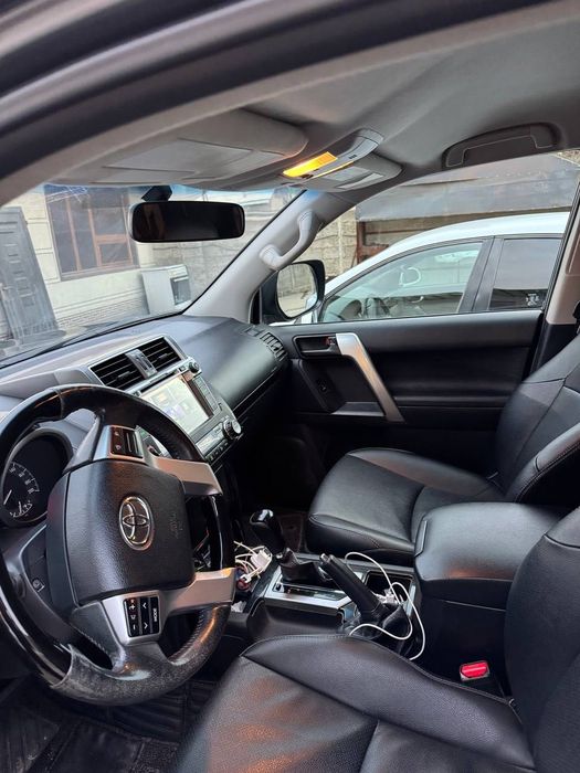 Продается Toyota Prado 2014 г. 2.7 л.                    Состояние отл