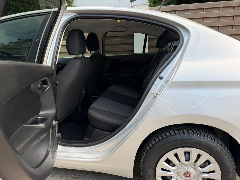 FIAT TIPO 2023 40.000KM 1.0 benzina 100cp Aer condtionat