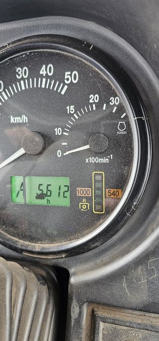 Продам МТЗ 1221 со спаркой