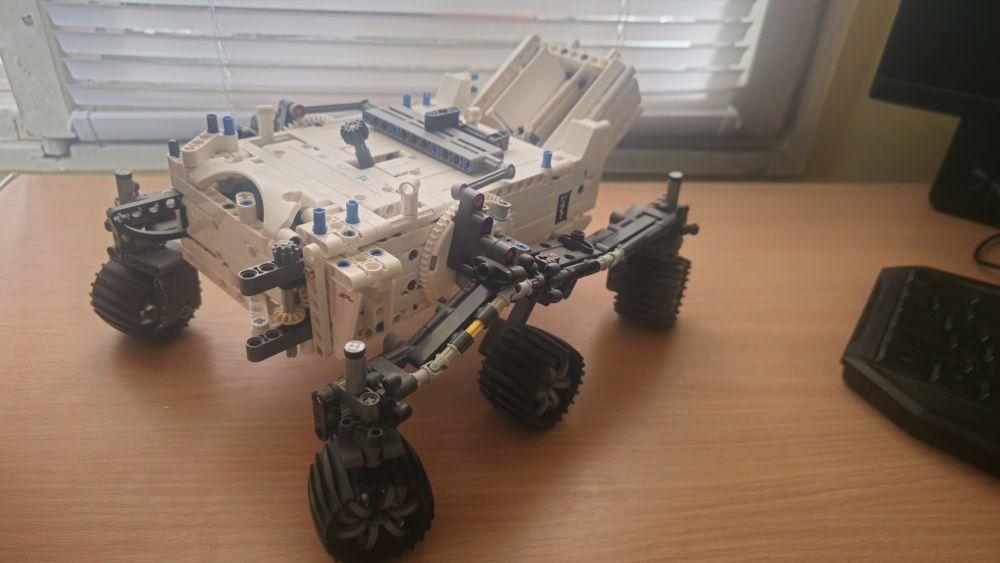 Lego Technic 42158 NASA Mars Rover Perseverance - 100% Complet + Cutie si Manual