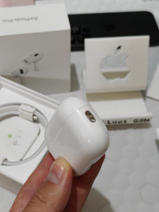 AirPods PRO 2 (Căști Apple) Originale Apple Data de Producție 07/2025 (Ofertă Preț) Full Box