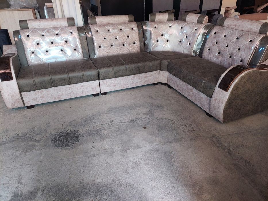 Новые Гастиный уголок