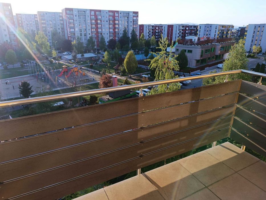 Inchiriem apartament 2 camere Avantgarden 3-   insorit cu priveliste la parc