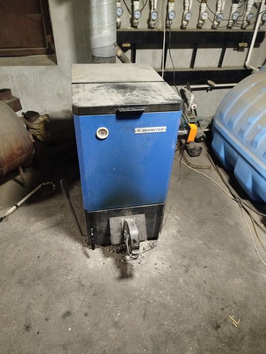 Katyol promtey 32 kv sotiladi