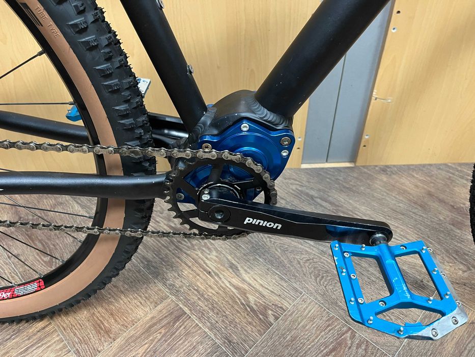 +MTB-XC MiTech 29"/52 size/Pinion P1.18s+