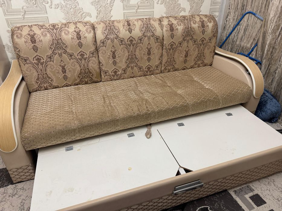 Диван раскладной 2 м