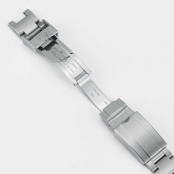 Rolex Oyster Explorer I 124270