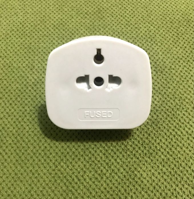 Adaptor priză EU-UK