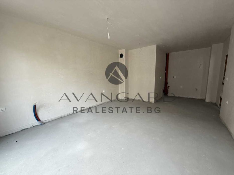 оф.17593 Тристаен Нов Комплекс Тракия