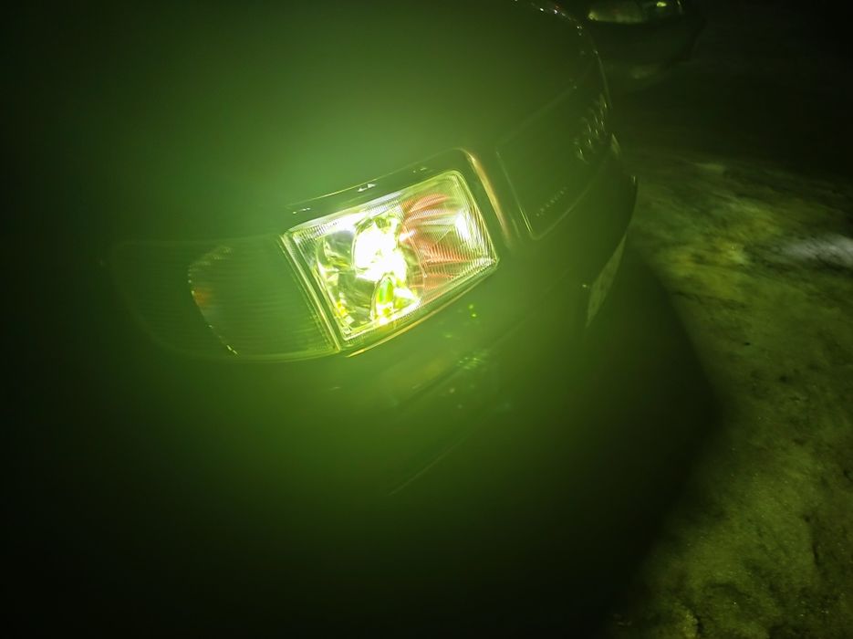 Продам фары Ауди 100/S4