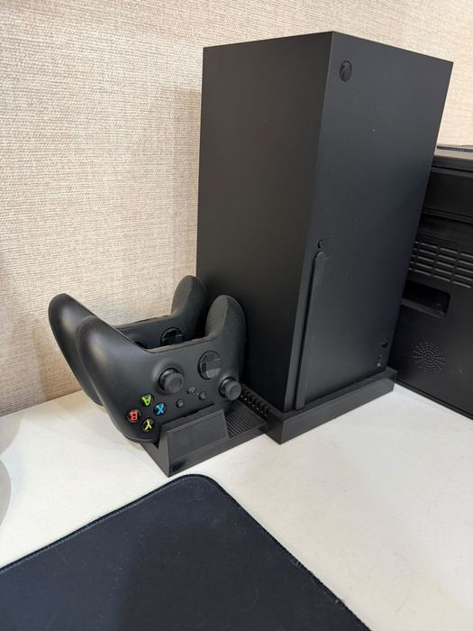 Консоль Xbox Series X 1tb (Япония)