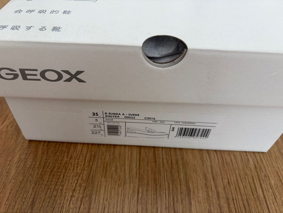 Нови дамски обувки Geox respira, 35