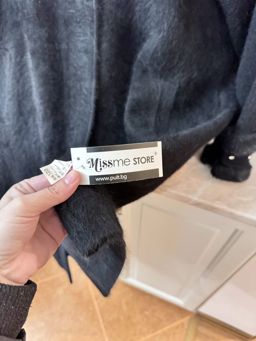 Черно палто универсален размер