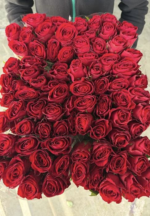 Тюльпаны оптом,доставка цветов,букет цветов,тюльпаны,пионы,розы