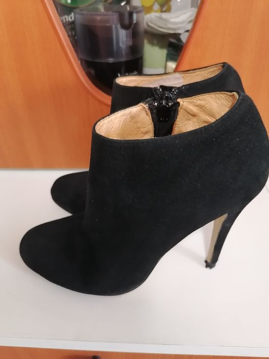 Ghete damă (mărimea 37)