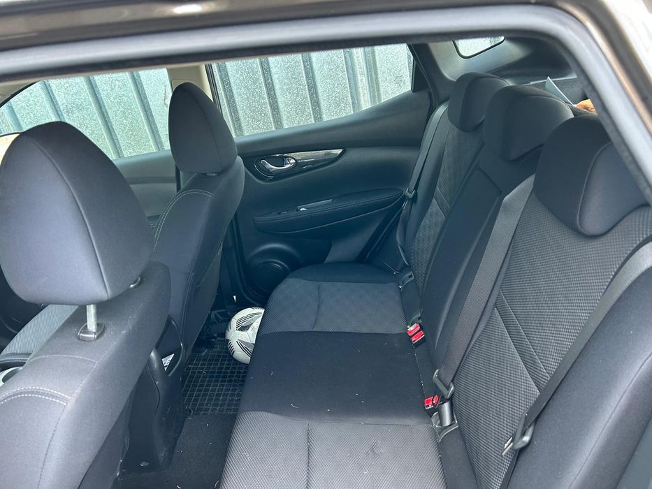 Nissan Qashqai j11