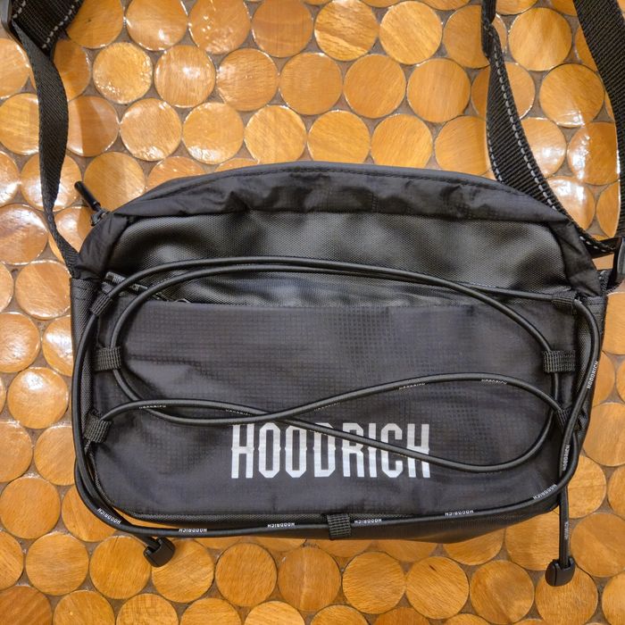 Чантичка Hoodrich