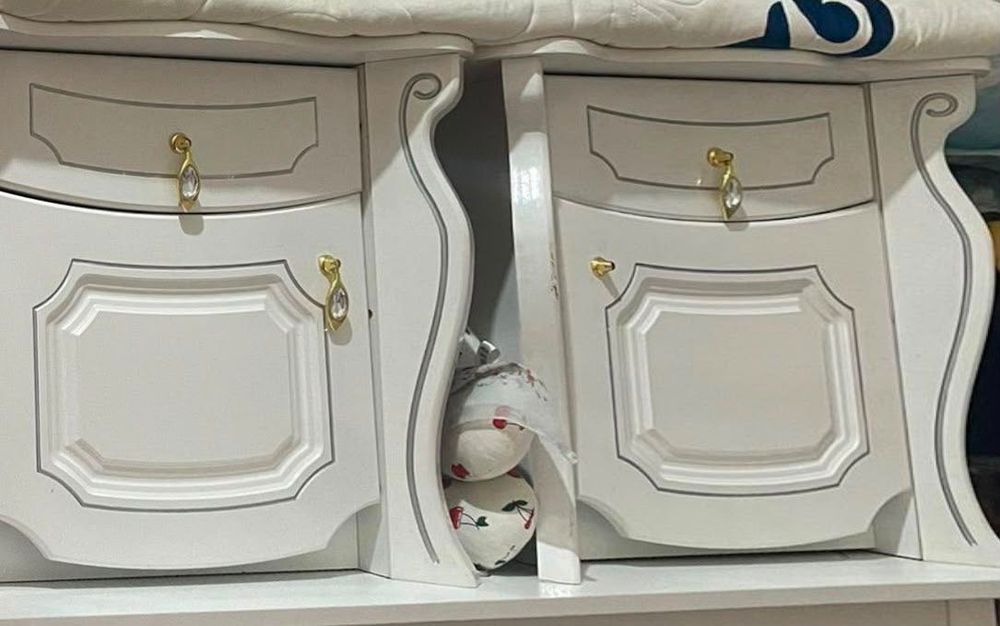 Диван,Спальный кровать