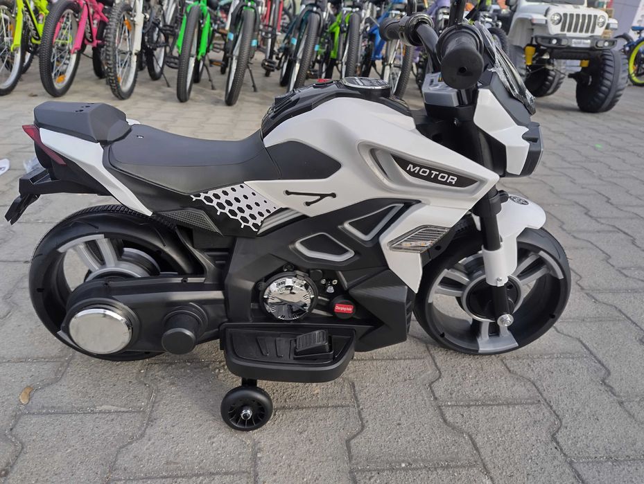 US Акумулаторен мотор HOUSTON бял