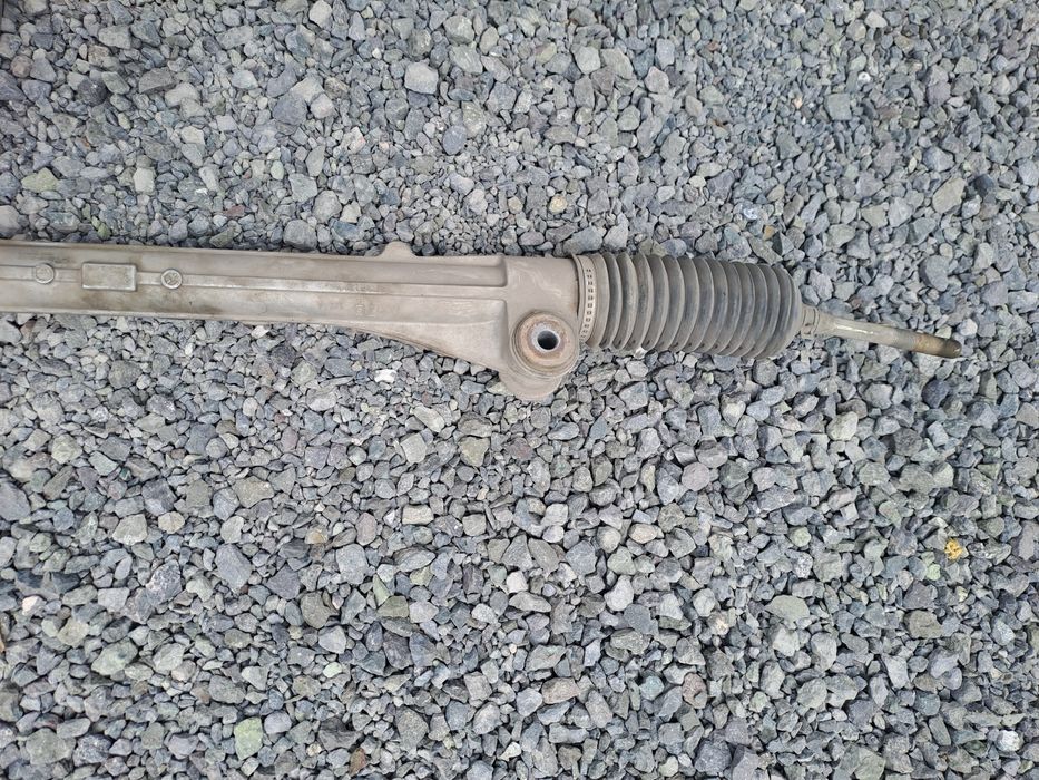 Продаю рулевую рейку Тойота Камри 50