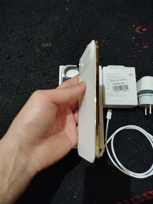 Продам Iphone 17 air