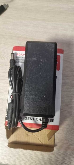 Интелектуальное зарядное устройство А-355