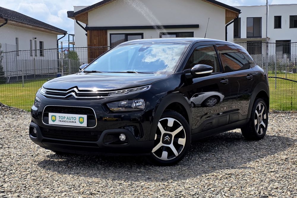 Citroen C4 Cactus //Rate//