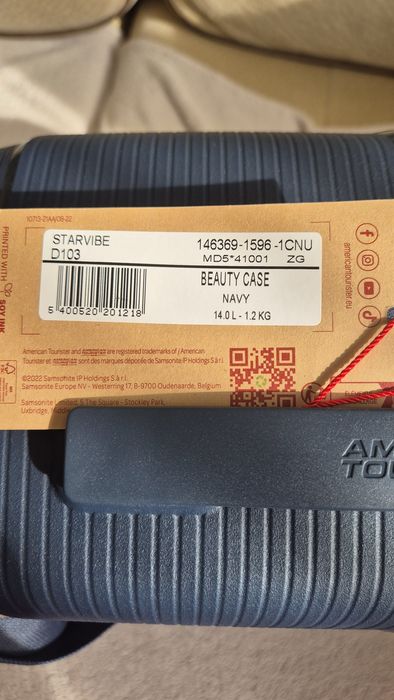 American Tourister beauty case