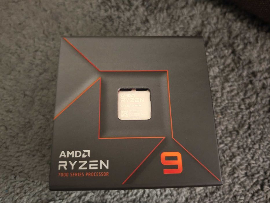 Процесор AMD Ryzen 9 7950X, шестнадесетядрен /5.7GHz, 64MB Cache,  AM5
