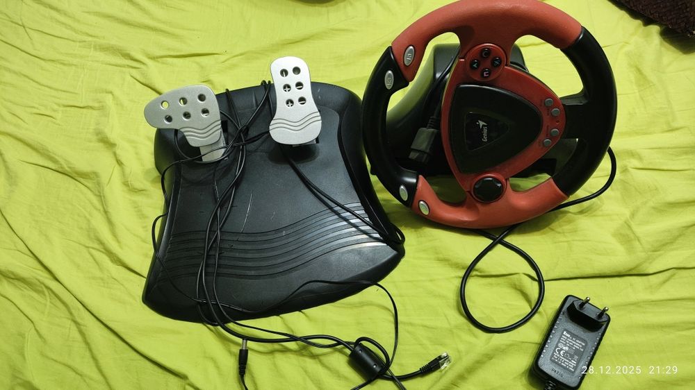 Продам руль игровой б/у